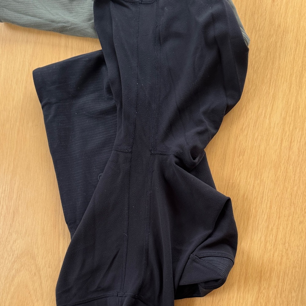 lululemon athletica High-Rise Biker Shorts in Black and Olive - Picture 6 of 6